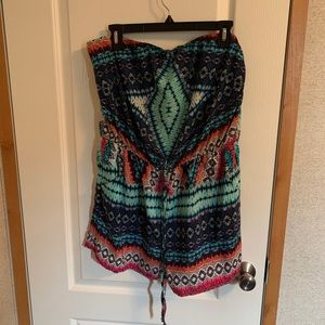 Strapless romper